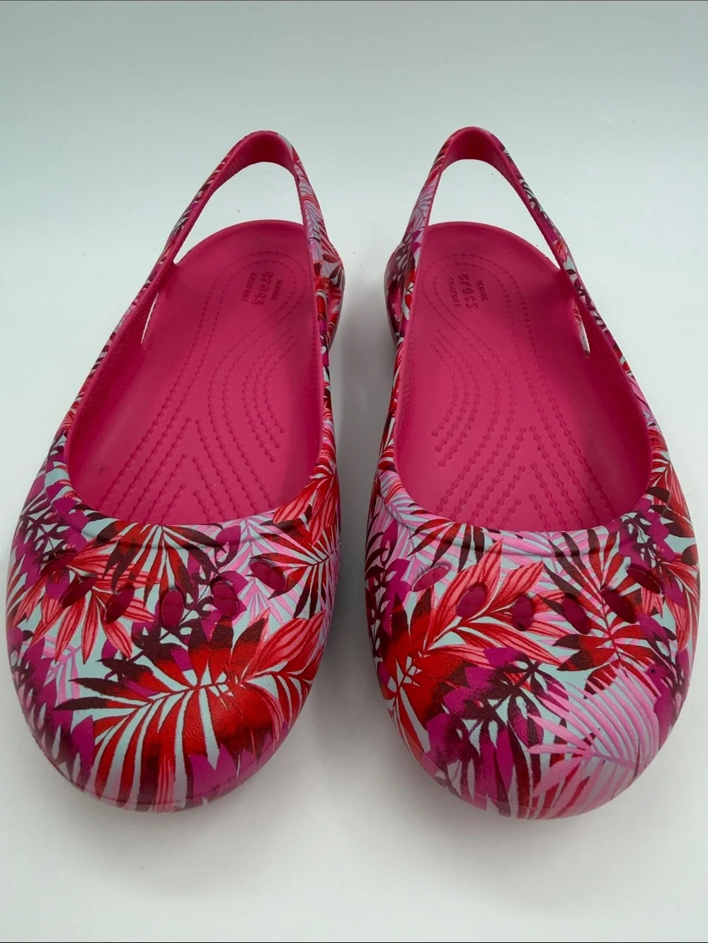CROCS Kadee Tropical Print Slingback Ballet Flats Women's Size 8.0